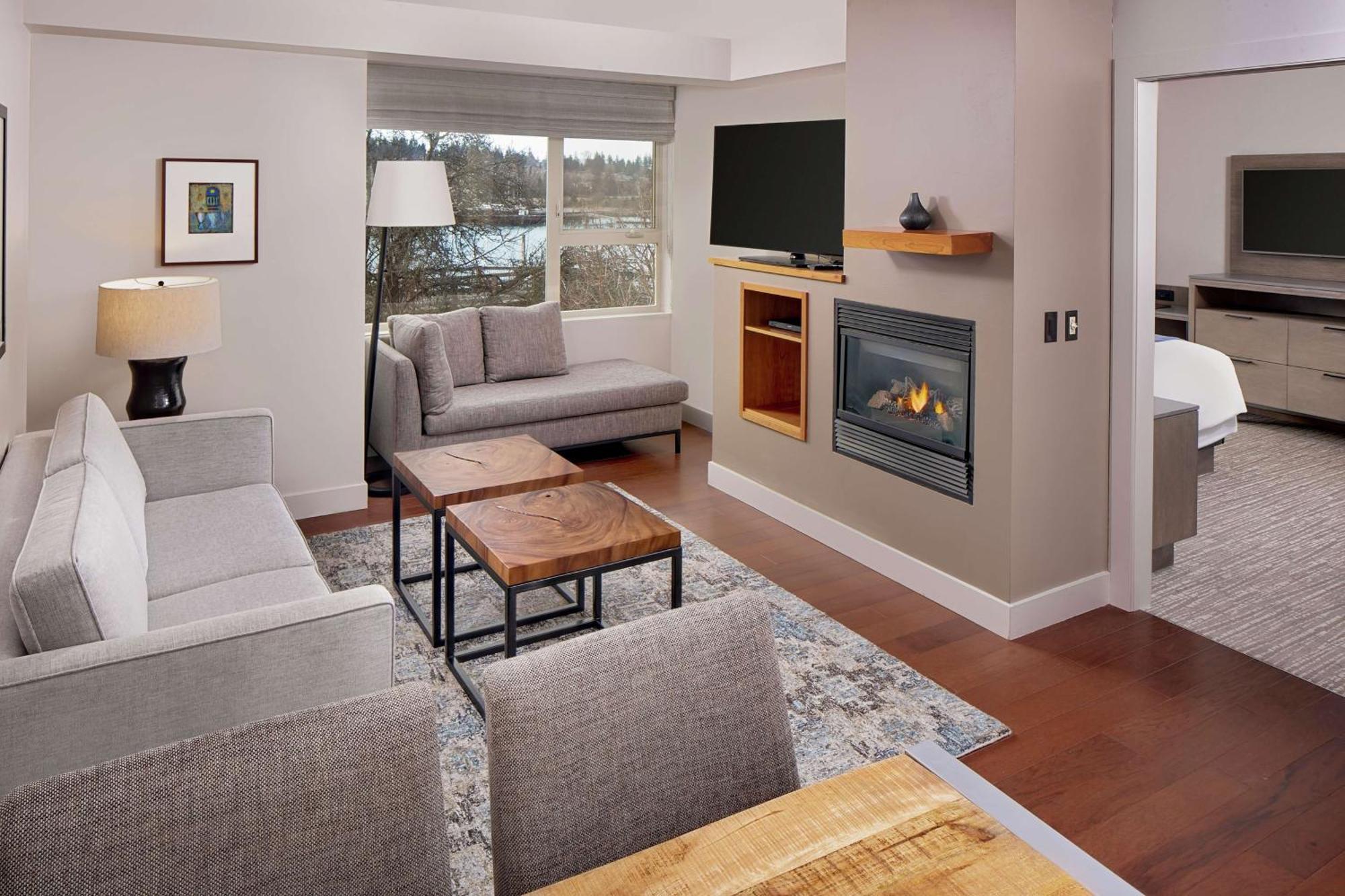 Chrysalis Inn & Spa Bellingham, Curio Collection By Hilton Экстерьер фото